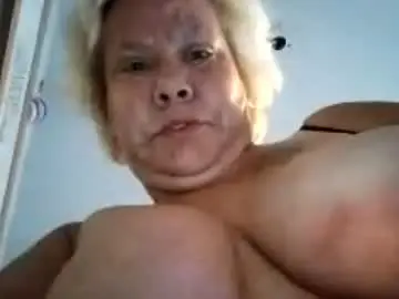 Wurzinc1973  live sex cam