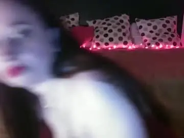 Xmistressemmax  live sex cam
