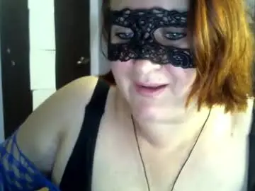 Agilamipo  live sex cam