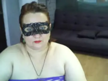 Agilamipo  live sex cam