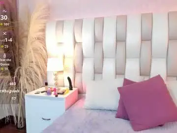 Ari_lynn_  live sex cam