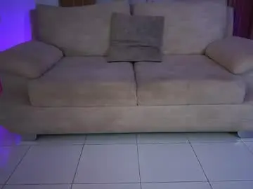 Billiebrownn  live sex cam