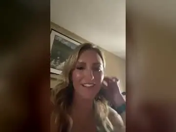 Candij  live sex cam