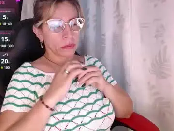 Chayla_ruiz  live sex cam