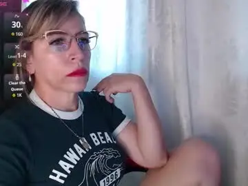 Chayla_ruiz  live sex cam