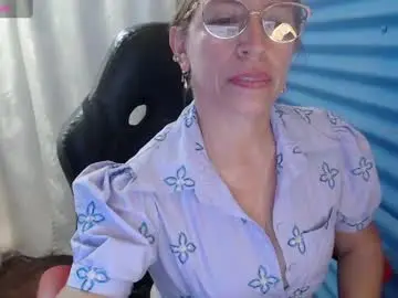 Chayla_ruiz  live sex cam