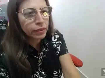 Chayla_ruiz  live sex cam