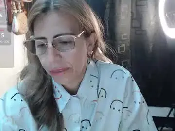 Chayla_ruiz  live sex cam
