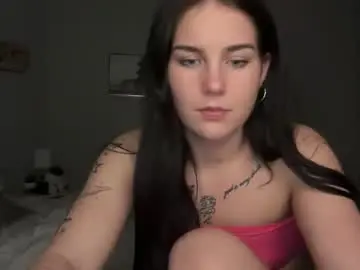 Chelllbro  live sex cam