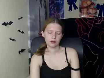 Crystalgirl__  live sex cam