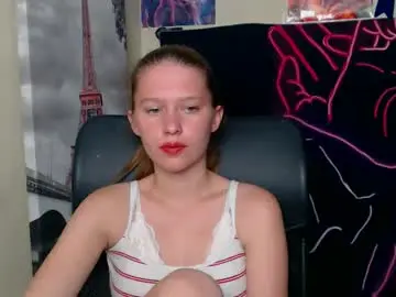 Crystalgirl__  live sex cam