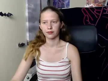 Crystalgirl__  live sex cam
