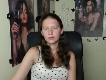 Crystalgirl__  live sex cam