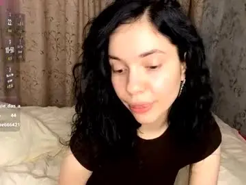 Katievillard  live sex cam