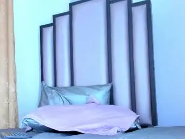 Little_star_23  live sex cam