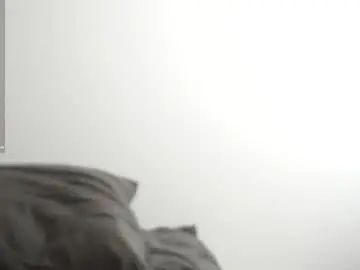 Loiskapoi  live sex cam