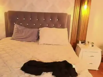 Maddy_l  live sex cam
