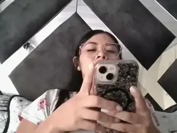 Megan_sexylove  live sex cam