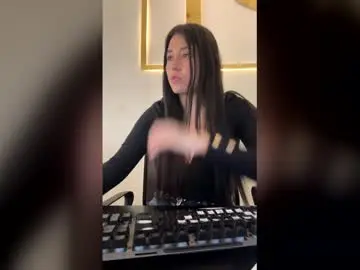 Meridastonex  live sex cam