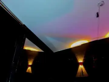 Queen_aylen  live sex cam