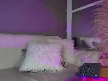 Reds_velvet  live sex cam