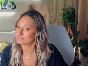 Sarahholly  live sex cam