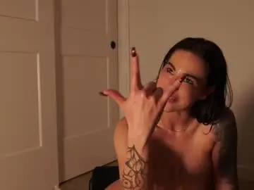 Veronikavengeance  live sex cam