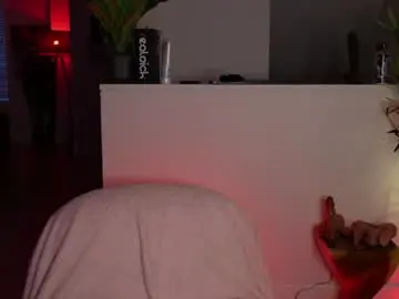 Veronikavengeance  live sex cam