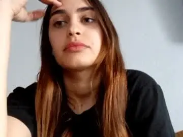 Xiaoviernes  live sex cam