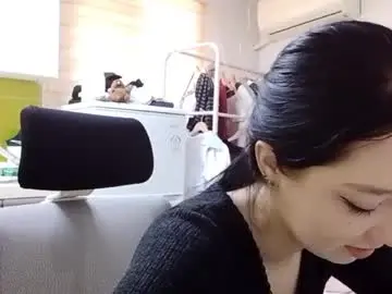Zulaedds  live sex cam