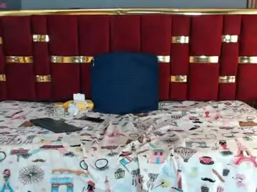 _caroline45  live sex cam
