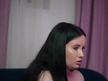 Adelinerosa  live sex cam