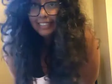 Atoxicmilf  live sex cam