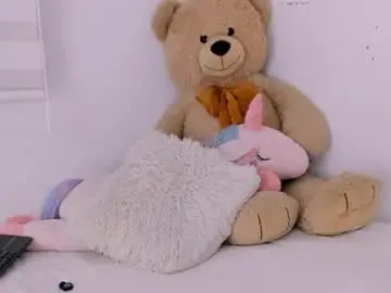 Britanylin__  live sex cam
