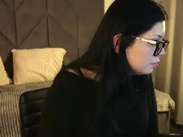 Darkselena  live sex cam