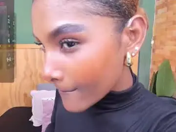 Halleylorens  live sex cam