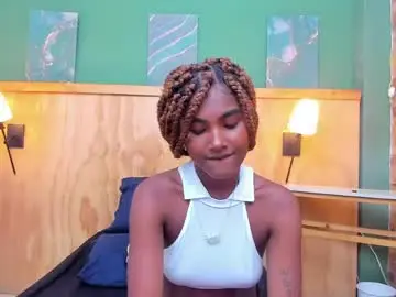 Halleylorens  live sex cam