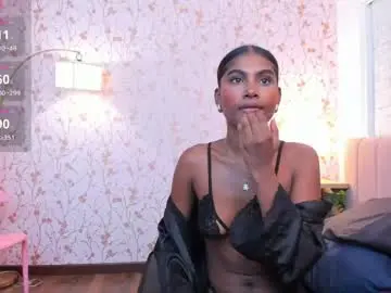 Halleylorens  live sex cam