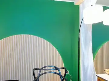 Halleylorens  live sex cam