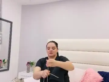 Isabellaa_reyess  live sex cam