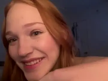 Katie_katnips  live sex cam