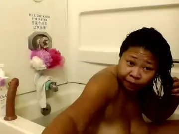 Mamasan304  live sex cam