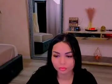 Michellereys  live sex cam