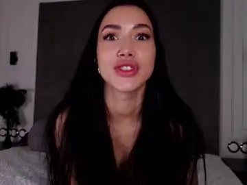 Miladenver  live sex cam