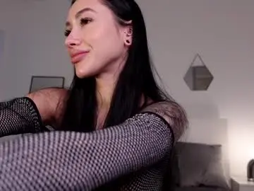 Miladenver  live sex cam