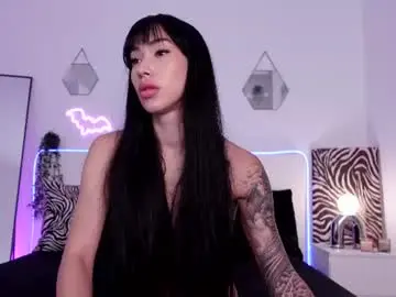 Miladenver  live sex cam