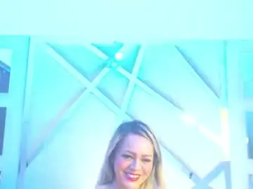 Paris_squirtt  live sex cam