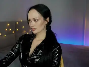 Queenaliss  live sex cam