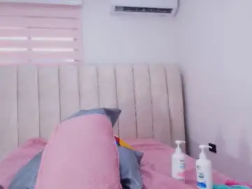 Rubi_hops  live sex cam