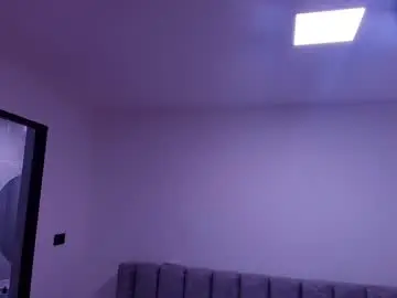 Rubi_hops  live sex cam